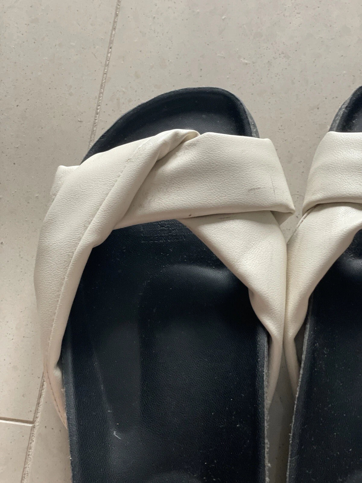Dazie White Knot-Style Nordic Flats Shoes