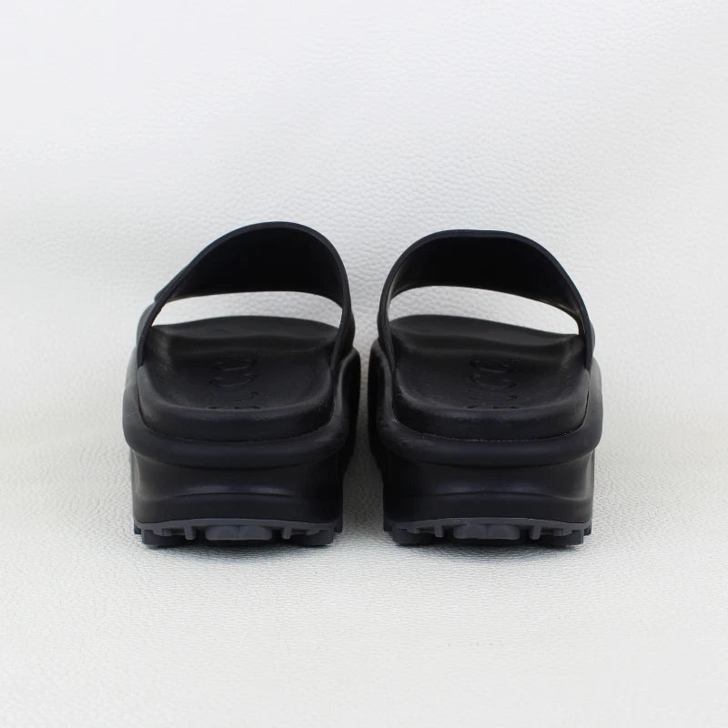 Gucci Interlocking G Women's Slide in Black Rubber Platform Sandals - Size 38/8W