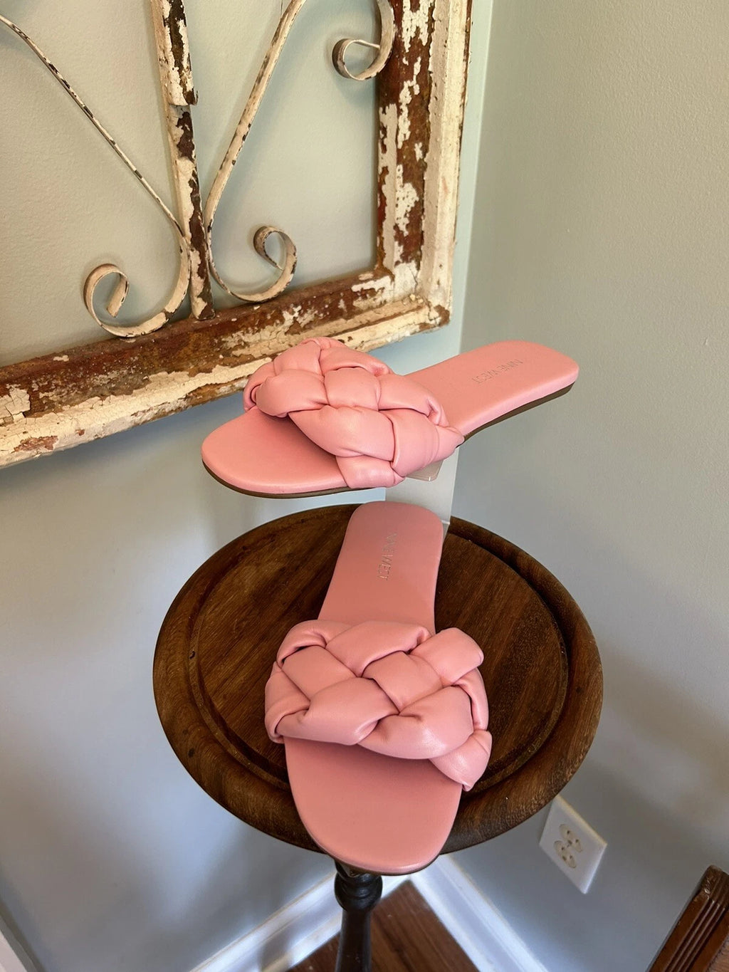 New Nine West, Style Lula, Pink Slide Sandals, Size 6M