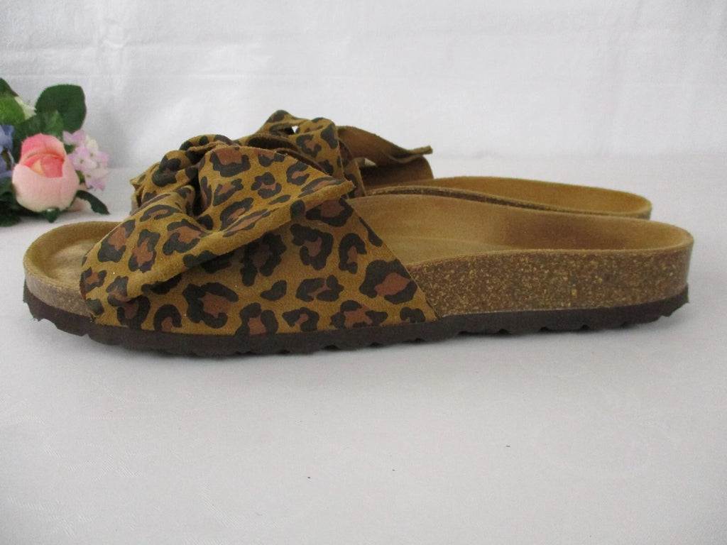 Joules Bayside Leopard Bow Slip On Madrid-Style Sandals size 40 Leather Upper