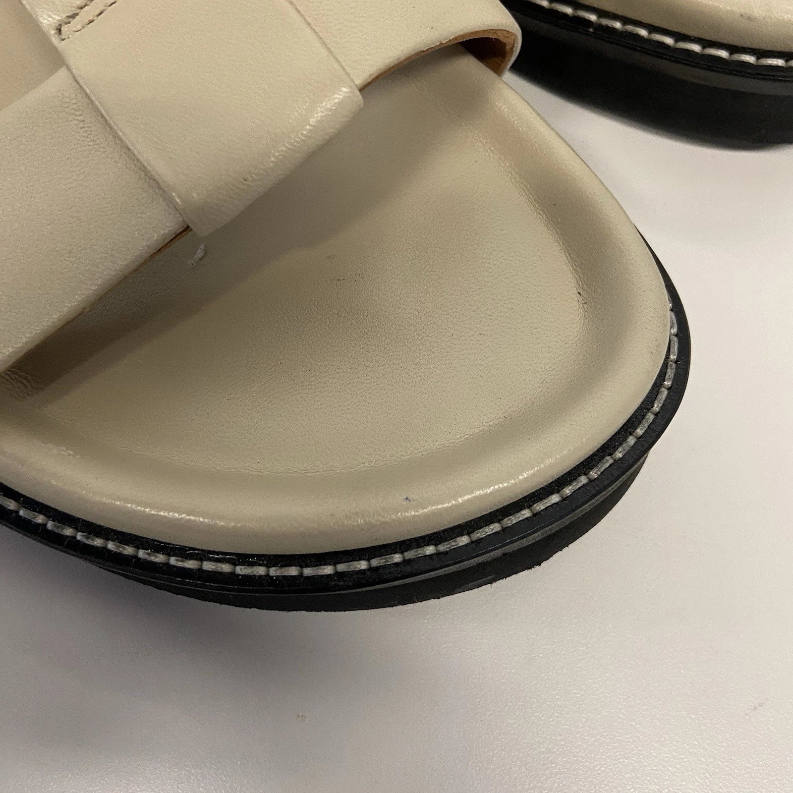 $250 Bobbies Paris Fajar Beige Leather Flat Sandals Slides Women’s US 10.5/FR 41