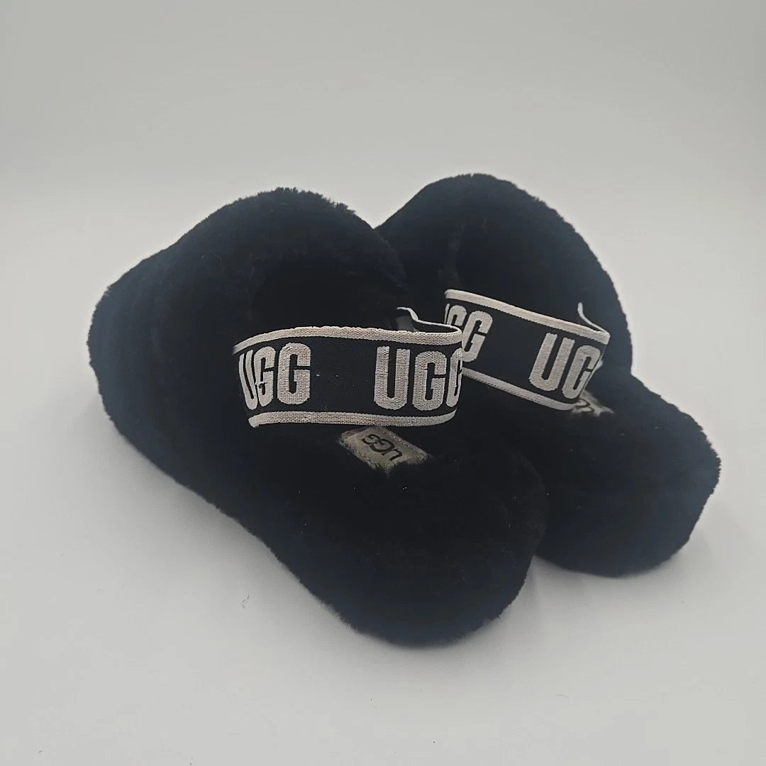 UGG Fluff Yeah Slides Size 8 Black Sandal Slipper Cozy Casual Everyday Fluffy
