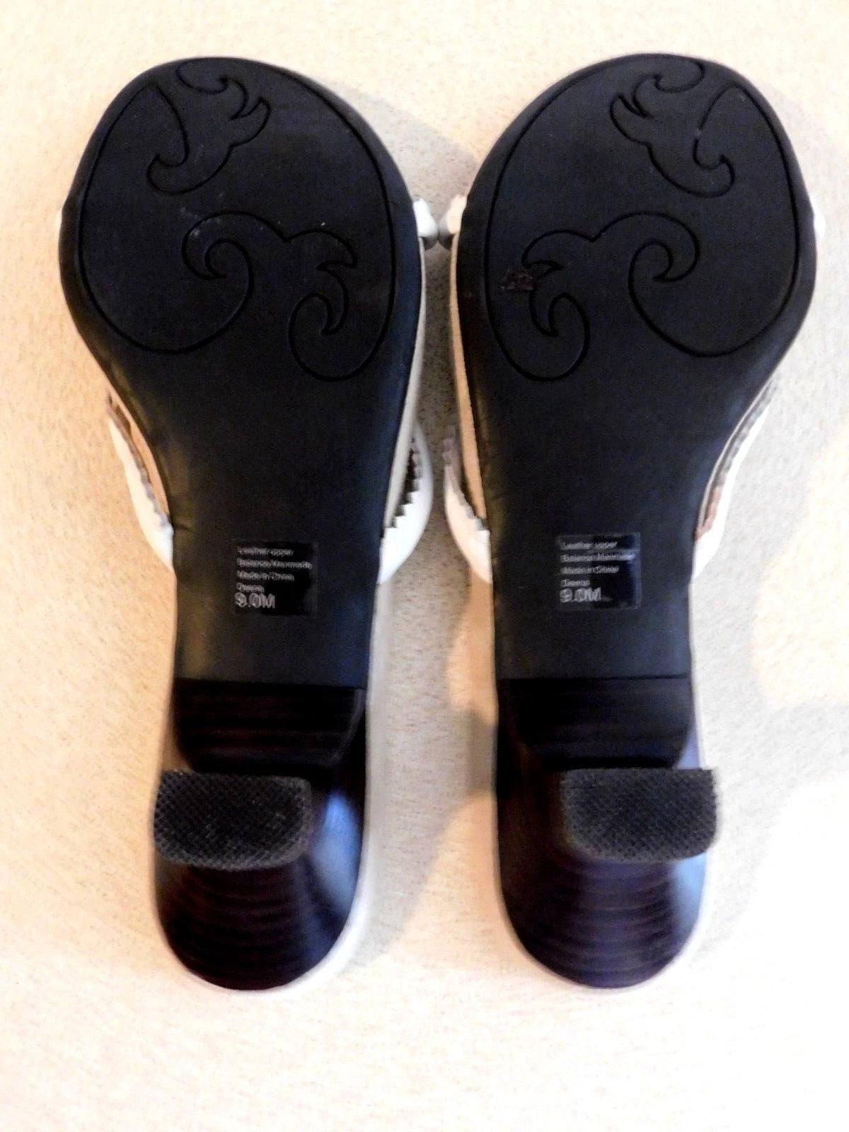 Style & Co. Women's Split Toe Casual 1 1/2'' Heeled Shoes, White,Size 9M
