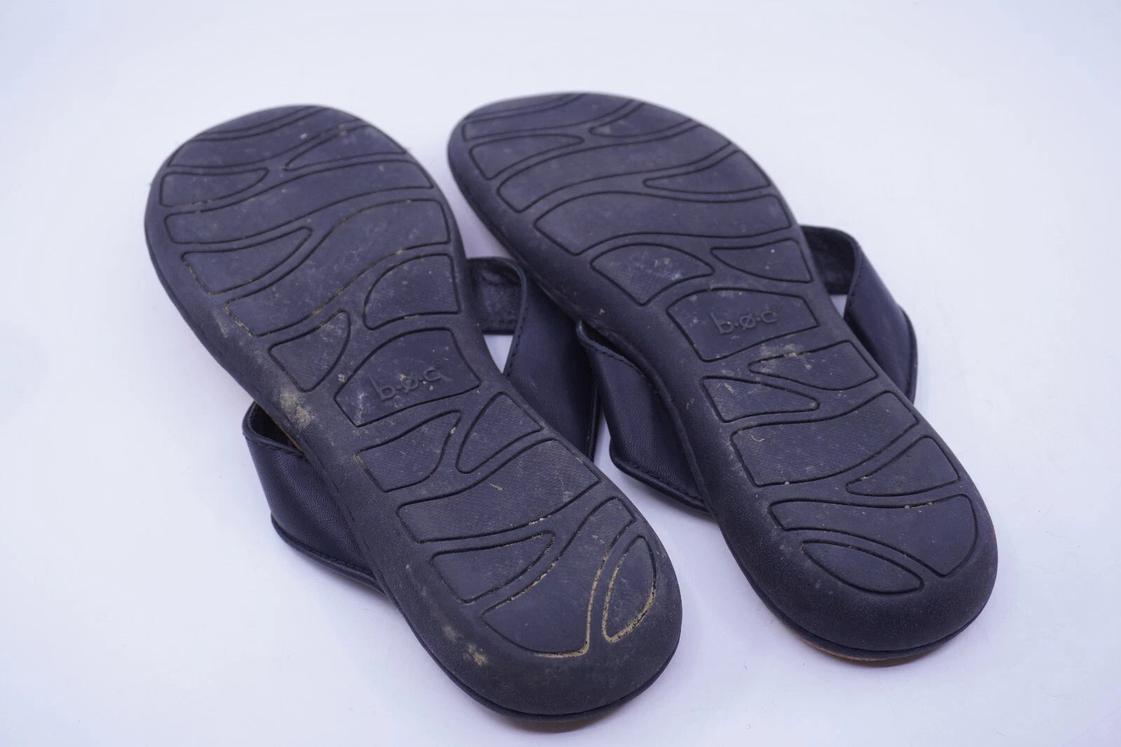 BOC Born Concept Womens Size 9M Black Thong Style Slide On Sandals Comfort Beach
