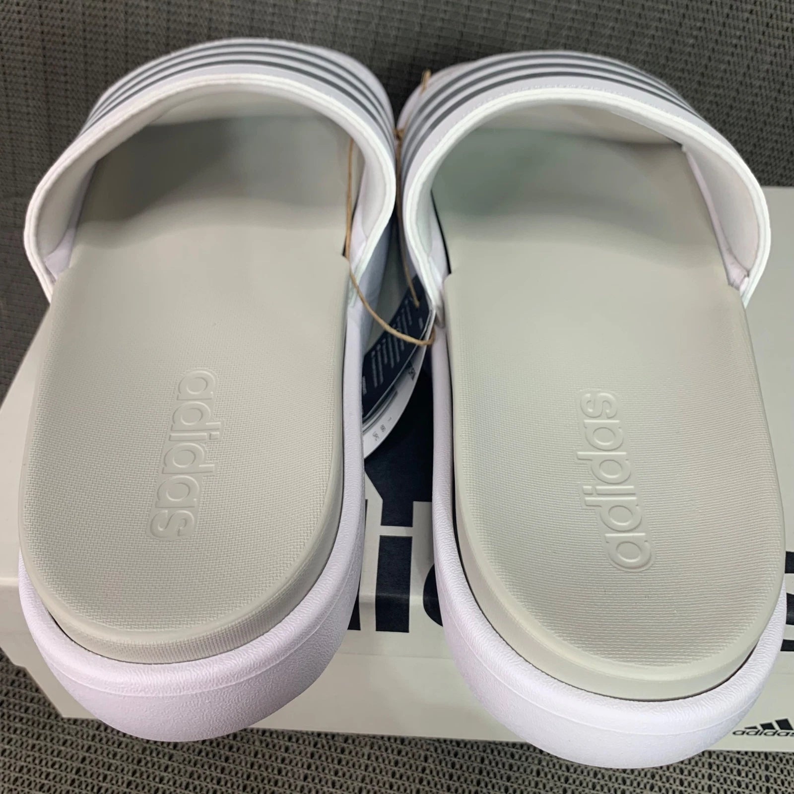 Adidas Adilette Womens Size 8 White/Silver Platform Slides fashionable footwear