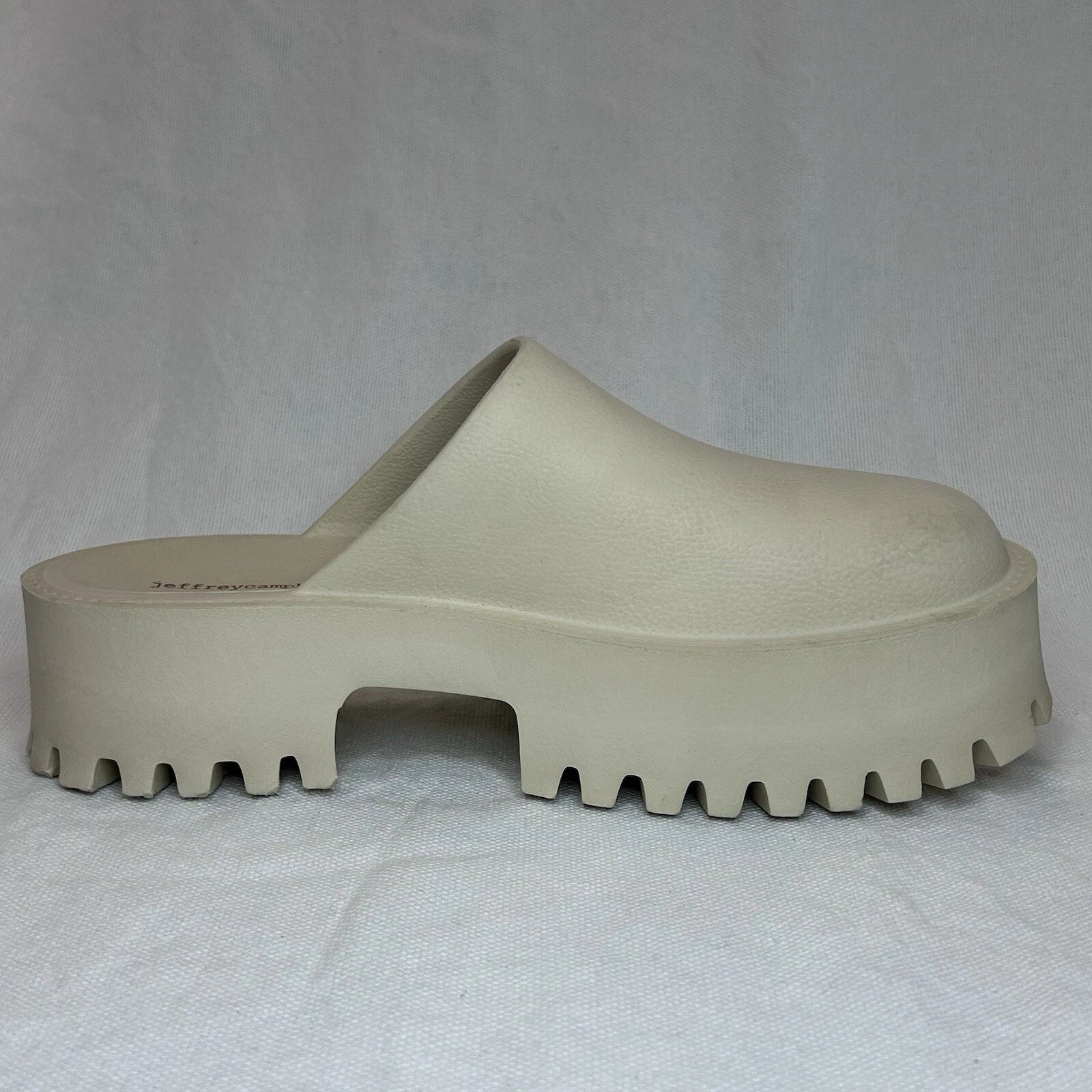 JEFFREY CAMPBELL Bae Platform Mules Beige Slide Y2K Chunky Clogs Women’s Size 10