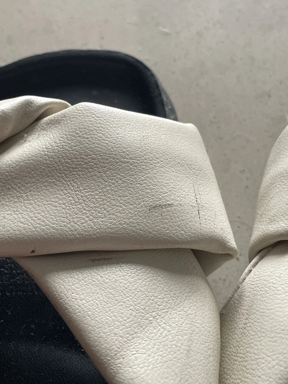 Dazie White Knot-Style Nordic Flats Shoes