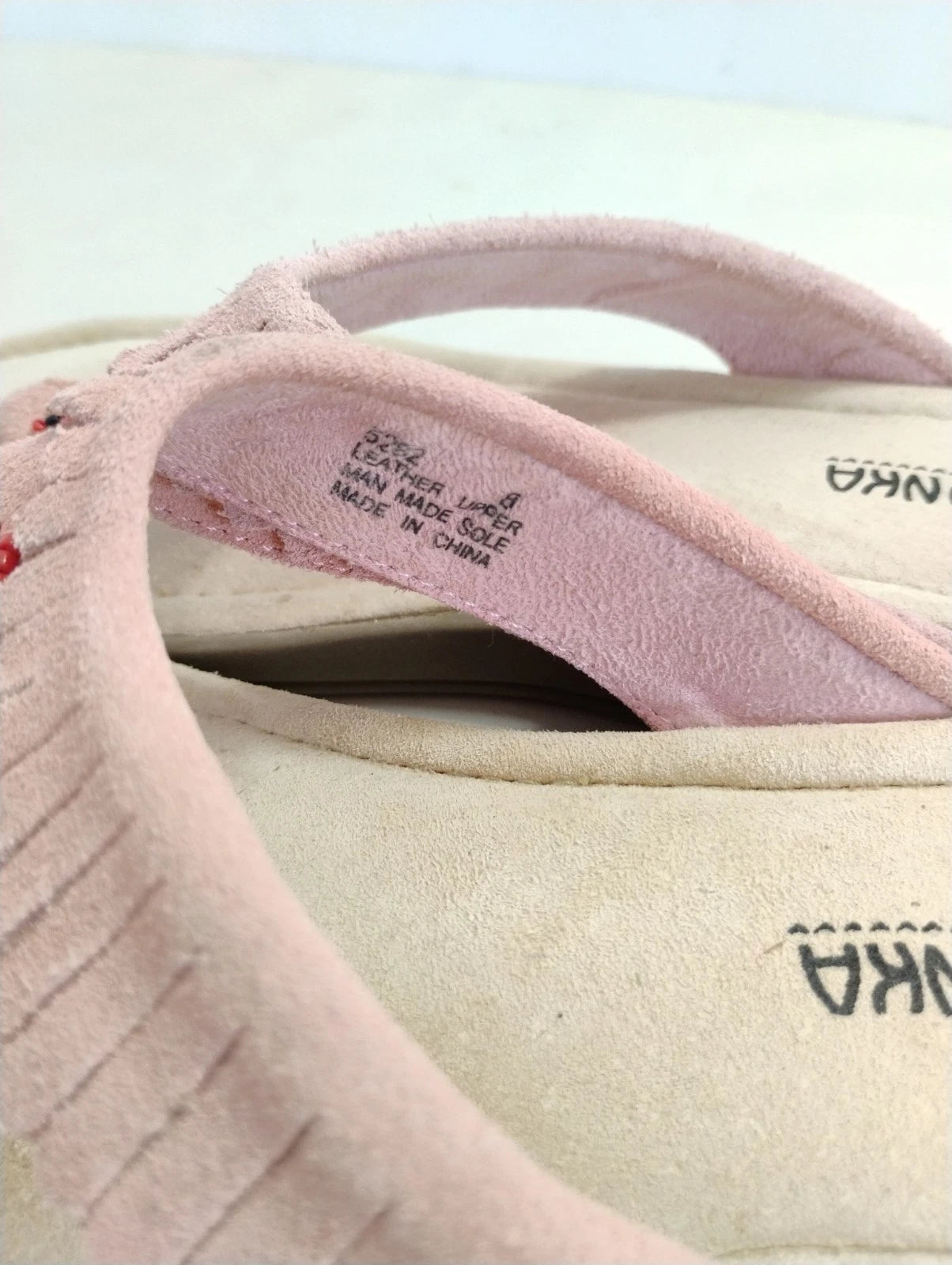 Minnetonka Pink Fringe Leather Suede Thong Sandals Western Style-Size 8