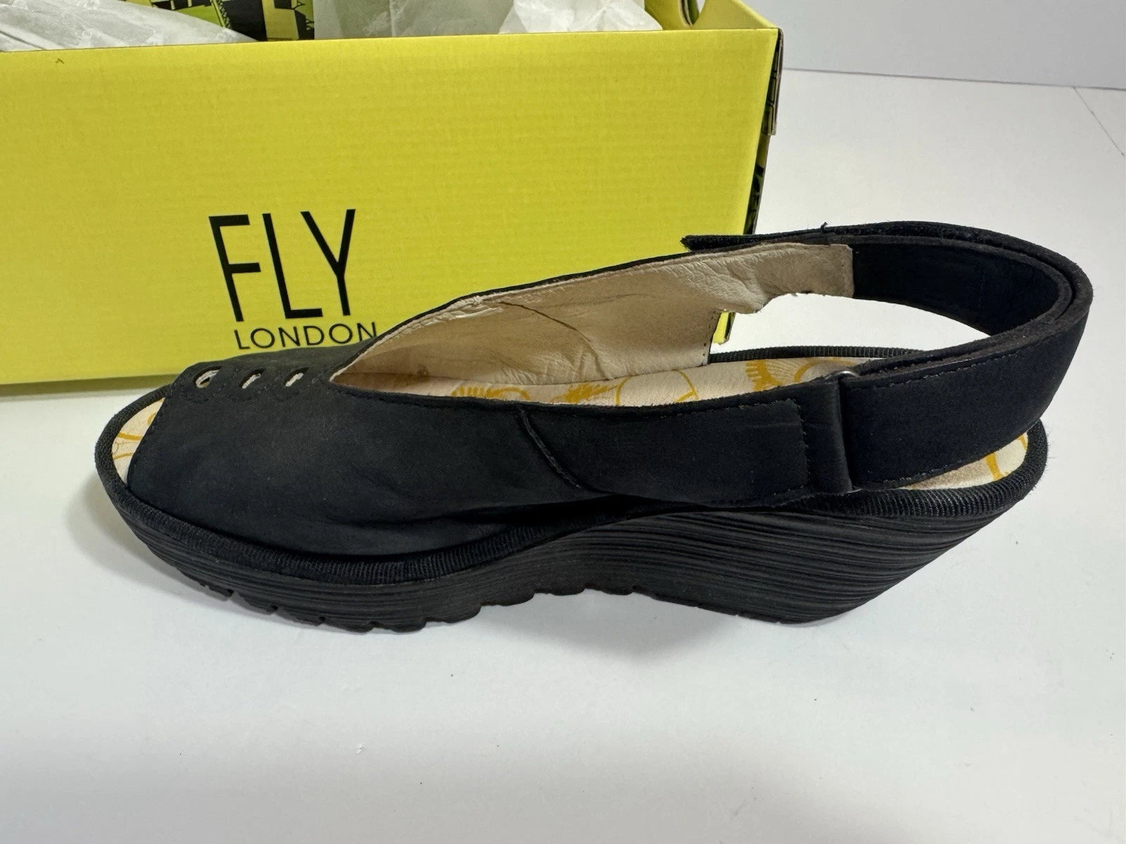 Fly London Women's Shoe Size 38 EU 7 US Cupido Black YEAY387FLY Wedge Sandal