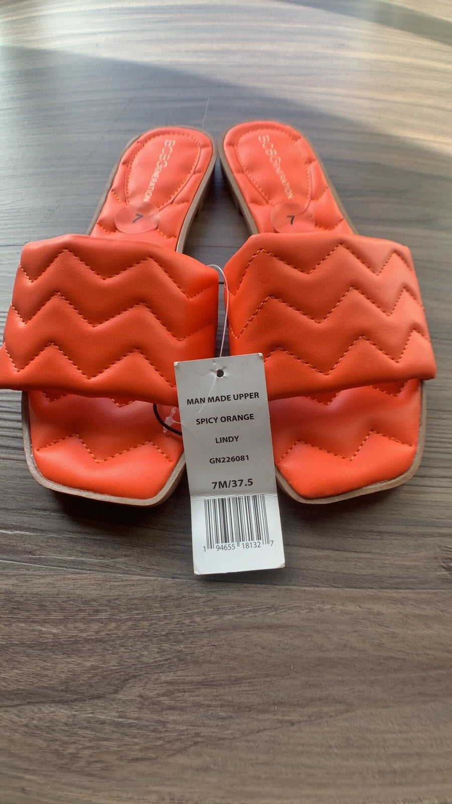 Sale!! $79 BCBGeneration Slide Lindy Sandal  Spicy Orange size 7 (37.5)