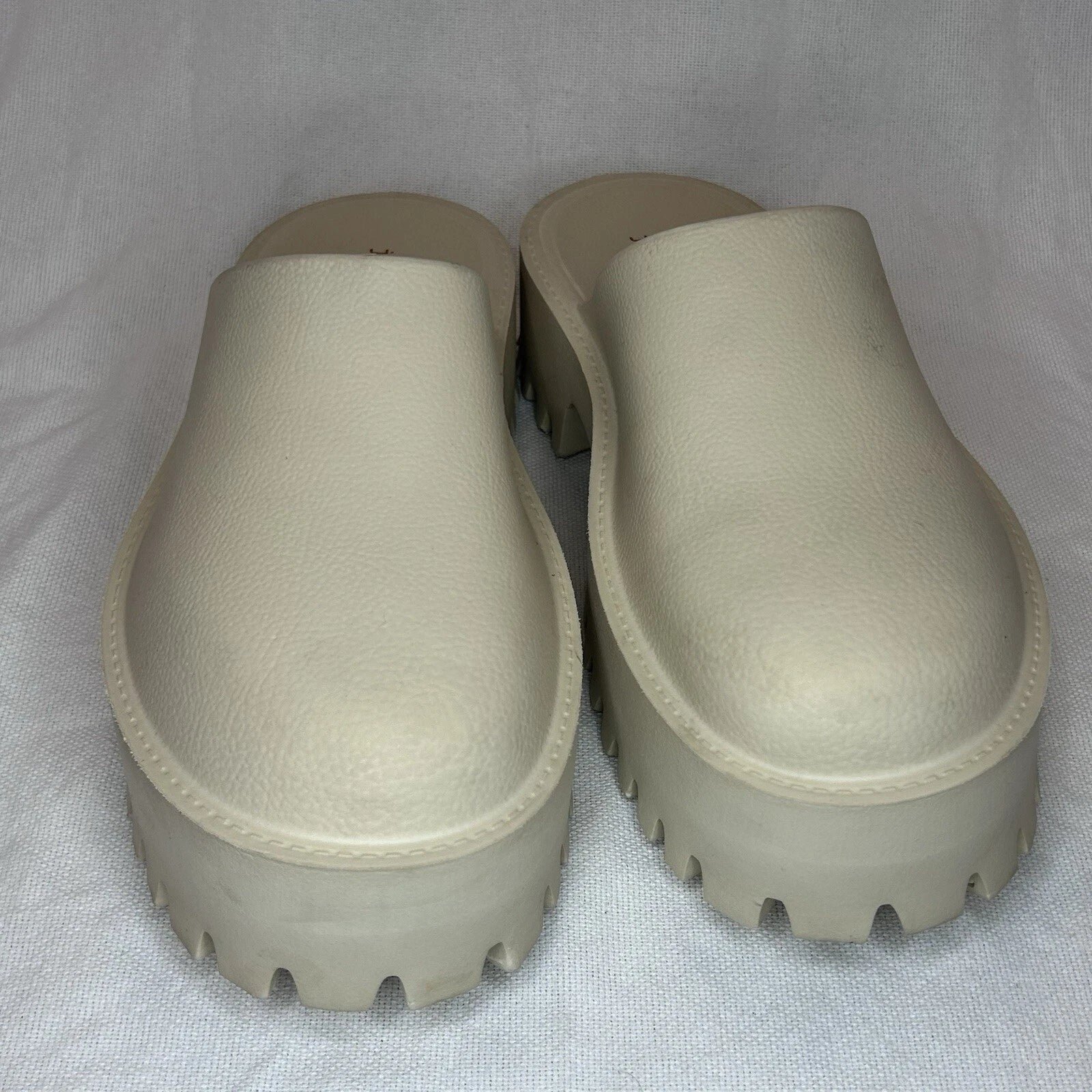 JEFFREY CAMPBELL Bae Platform Mules Beige Slide Y2K Chunky Clogs Women’s Size 10