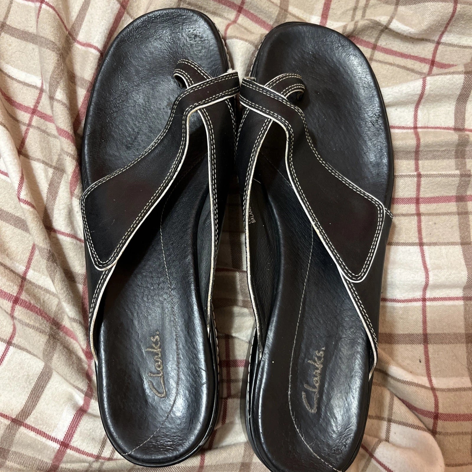 Clarks Womens Soft Black Leather Sandals Grannycore