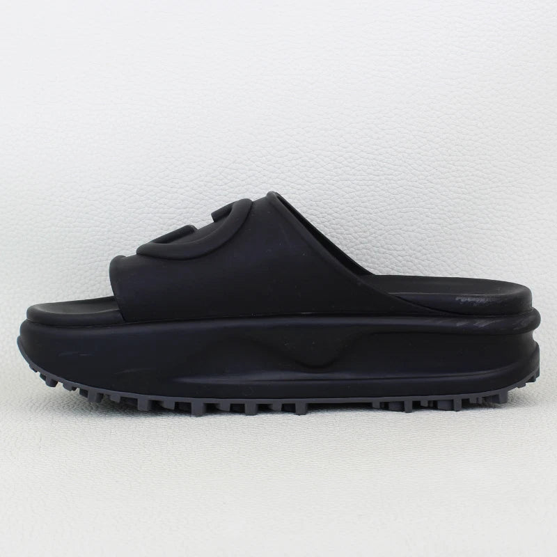 Gucci Interlocking G Women's Slide in Black Rubber Platform Sandals - Size 38/8W