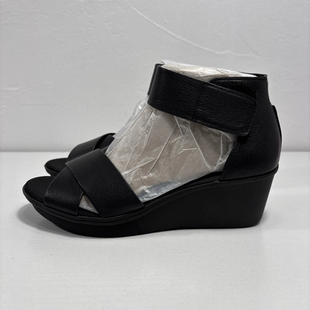 Naturalizer Riviera Womens Sz 8.5m Black Leather Flat Wedge Sandals NEW