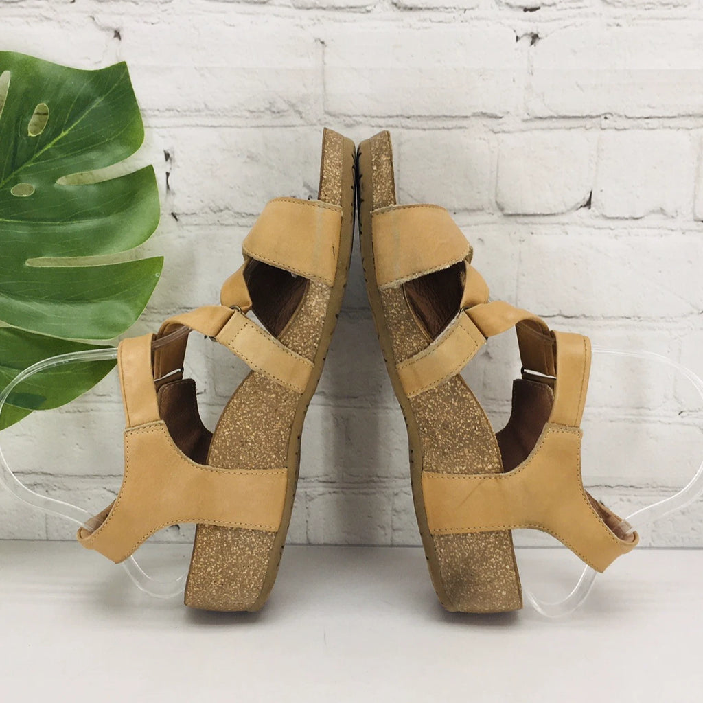 Taos Wedge Sandals Women's 9/40 Tan Leathe Gladiator Strappy Comfort Casual
