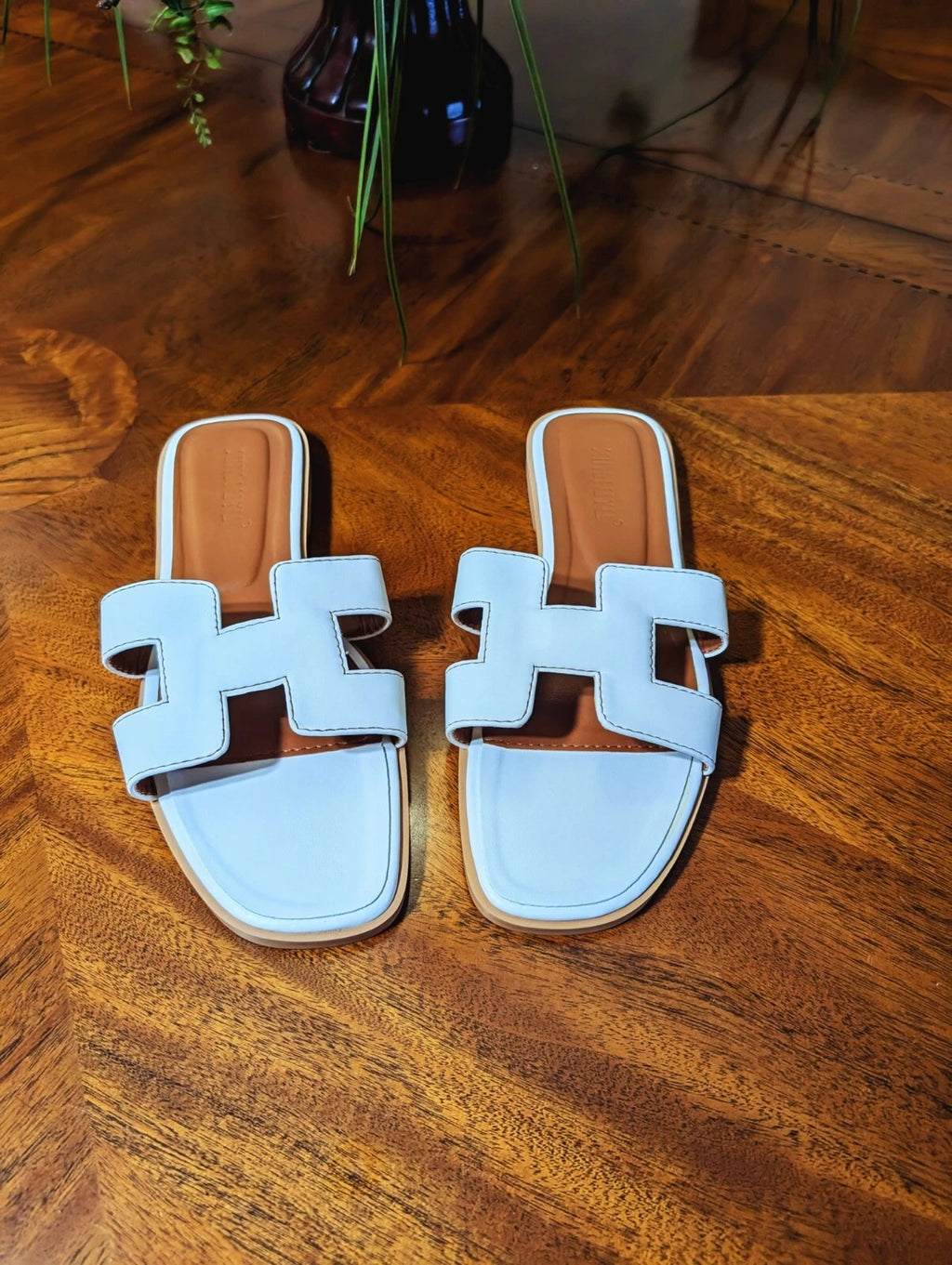 Lady Slippers Outdoor Luxury Fashion Sandals Style
