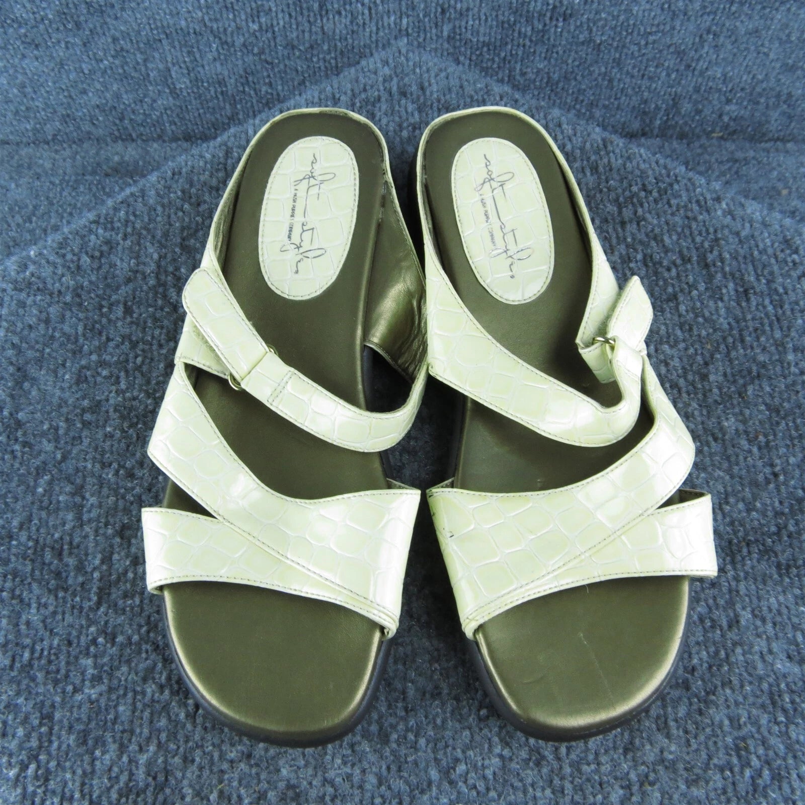 Soft Style  Women Slide Sandal Shoes Size 7.5 Wide Beige Synthetic
