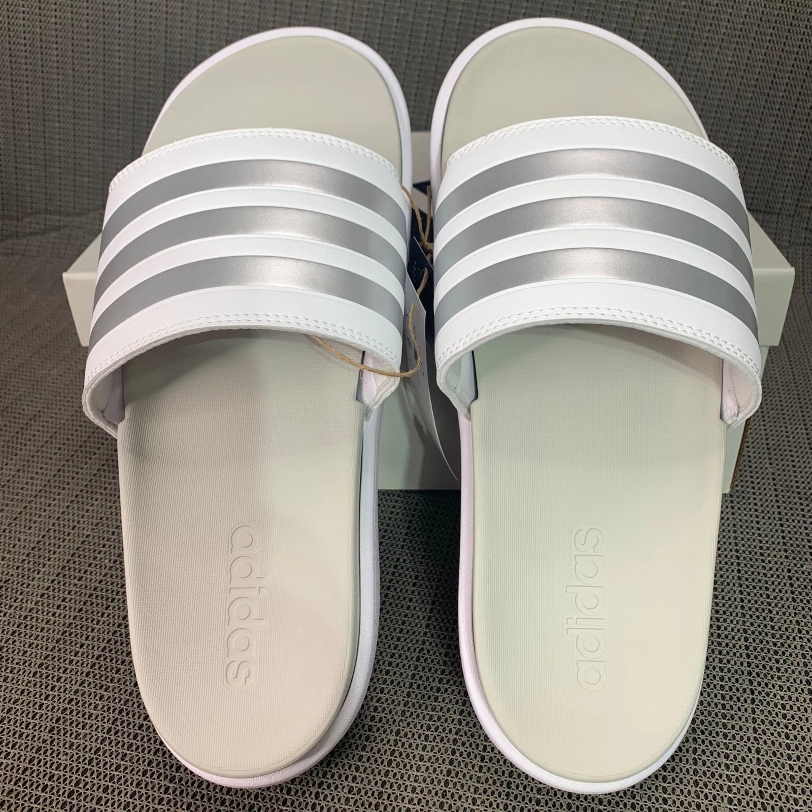 Adidas Adilette Womens Size 8 White/Silver Platform Slides fashionable footwear