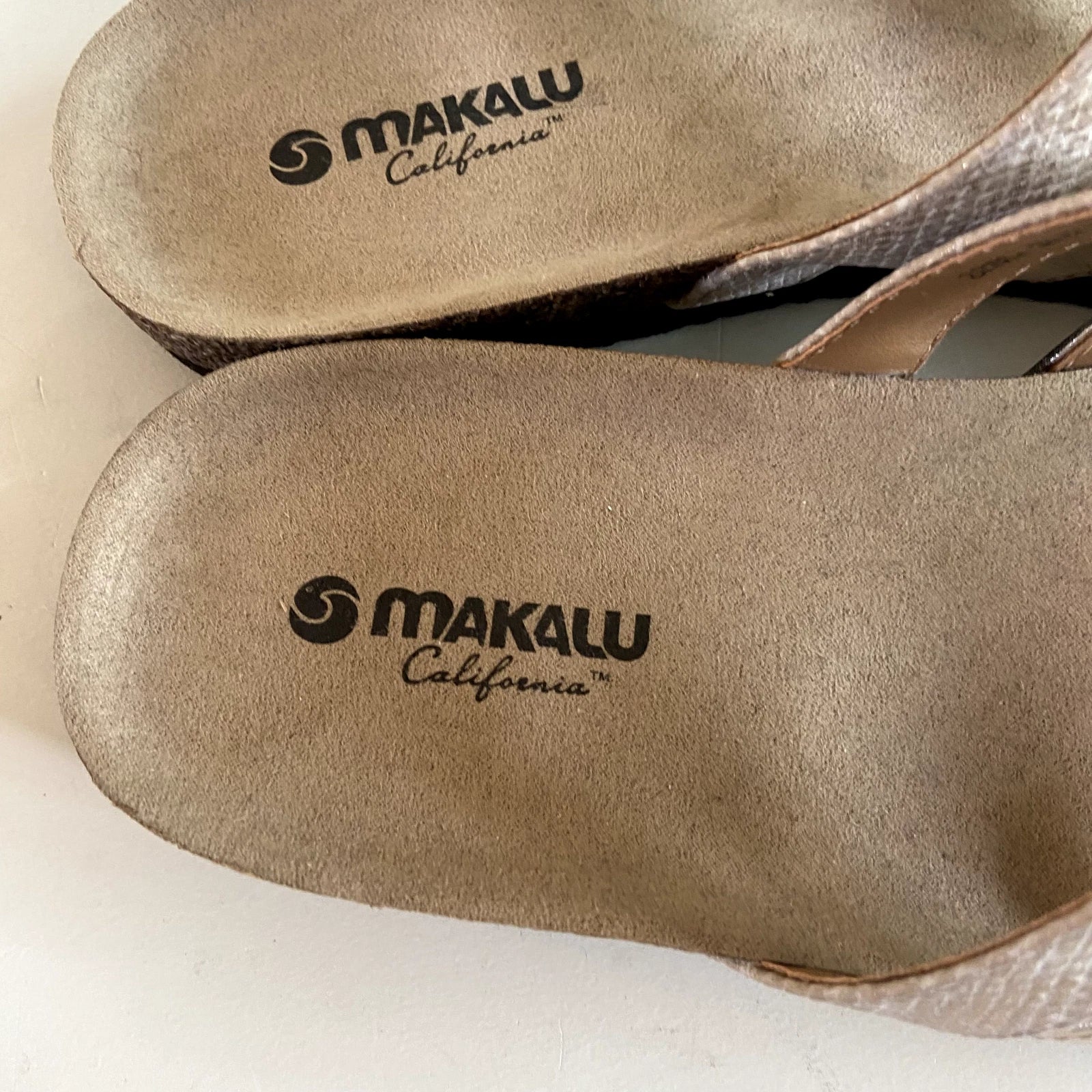 Makalu California Womens Sandals Olivia  Slip On Slides Size 10 Metallic Flats