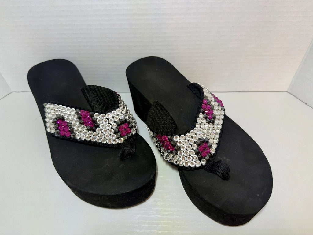 Bedazzled Crystal Y2K Black Flip Flop Wedge Pink And Black Women’s SZ 8