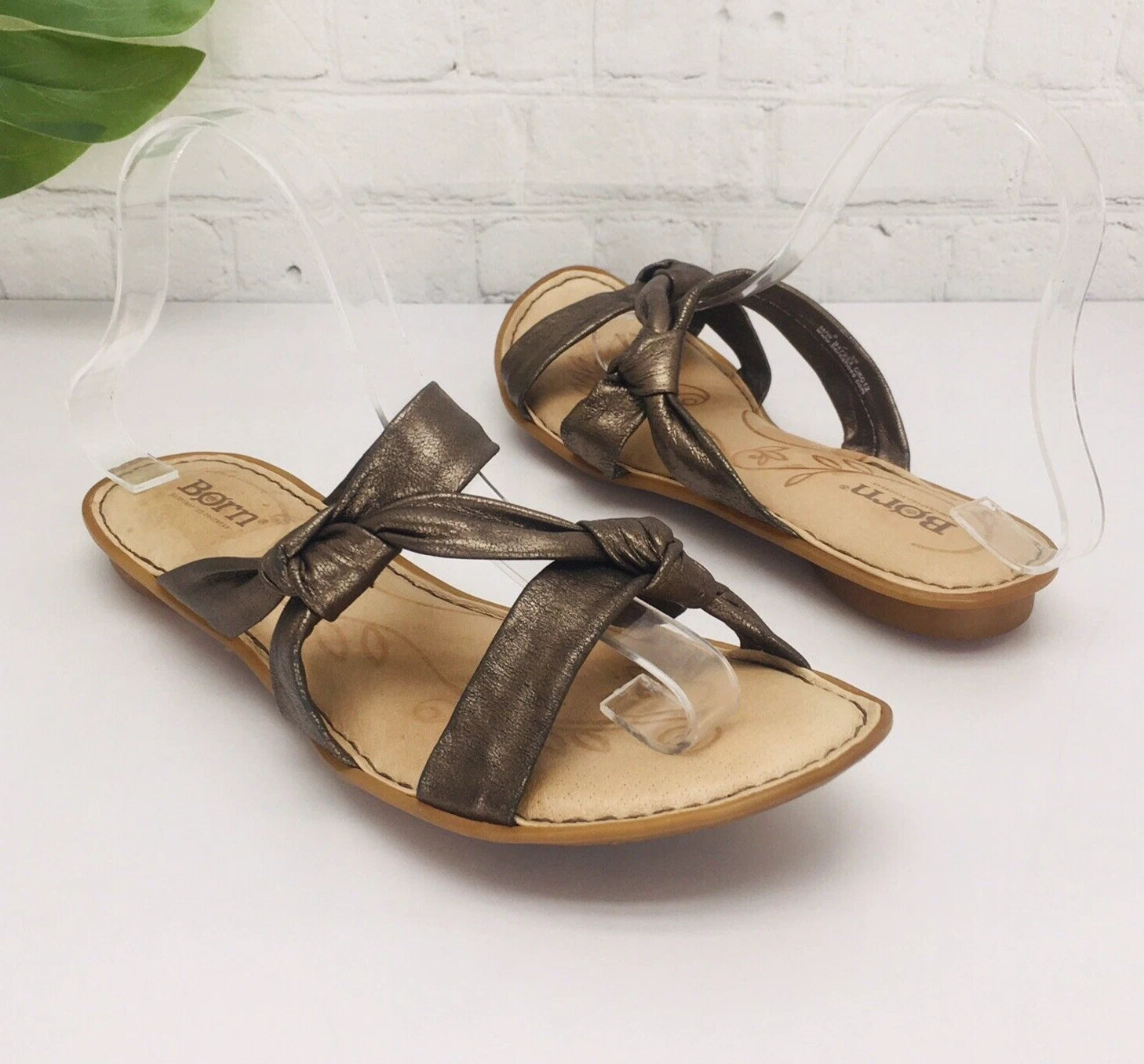 Born Slide Sandals Women's 8/39 Bronze Leather Strap Flat Comfort Flip Flop