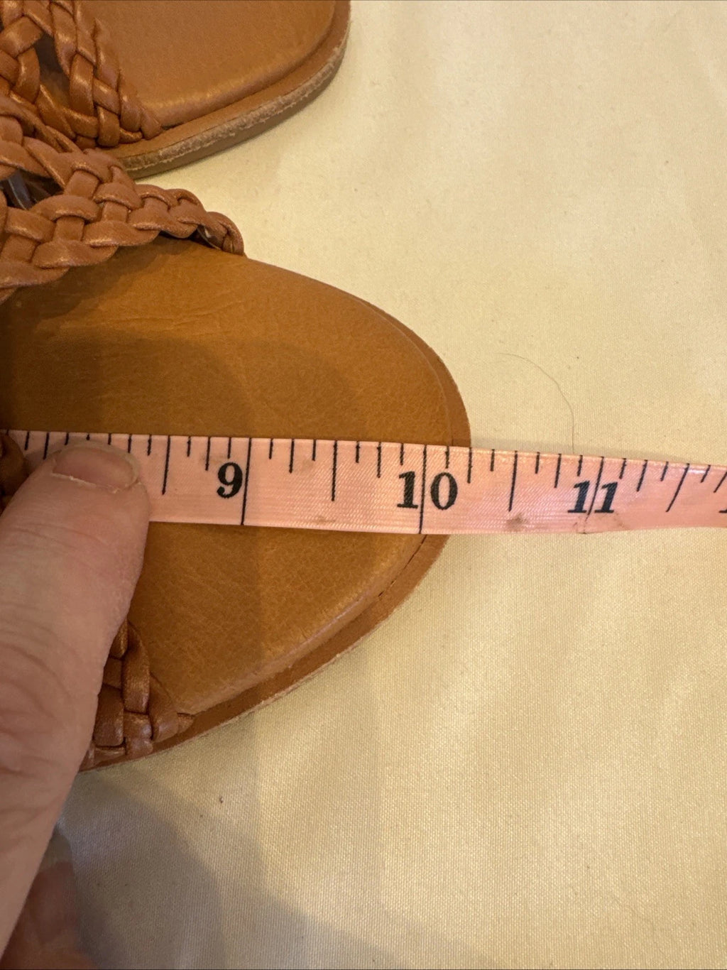 André Assous Bryana Women’s Woven Wedge Sandals Brown Size 8 M NWOT