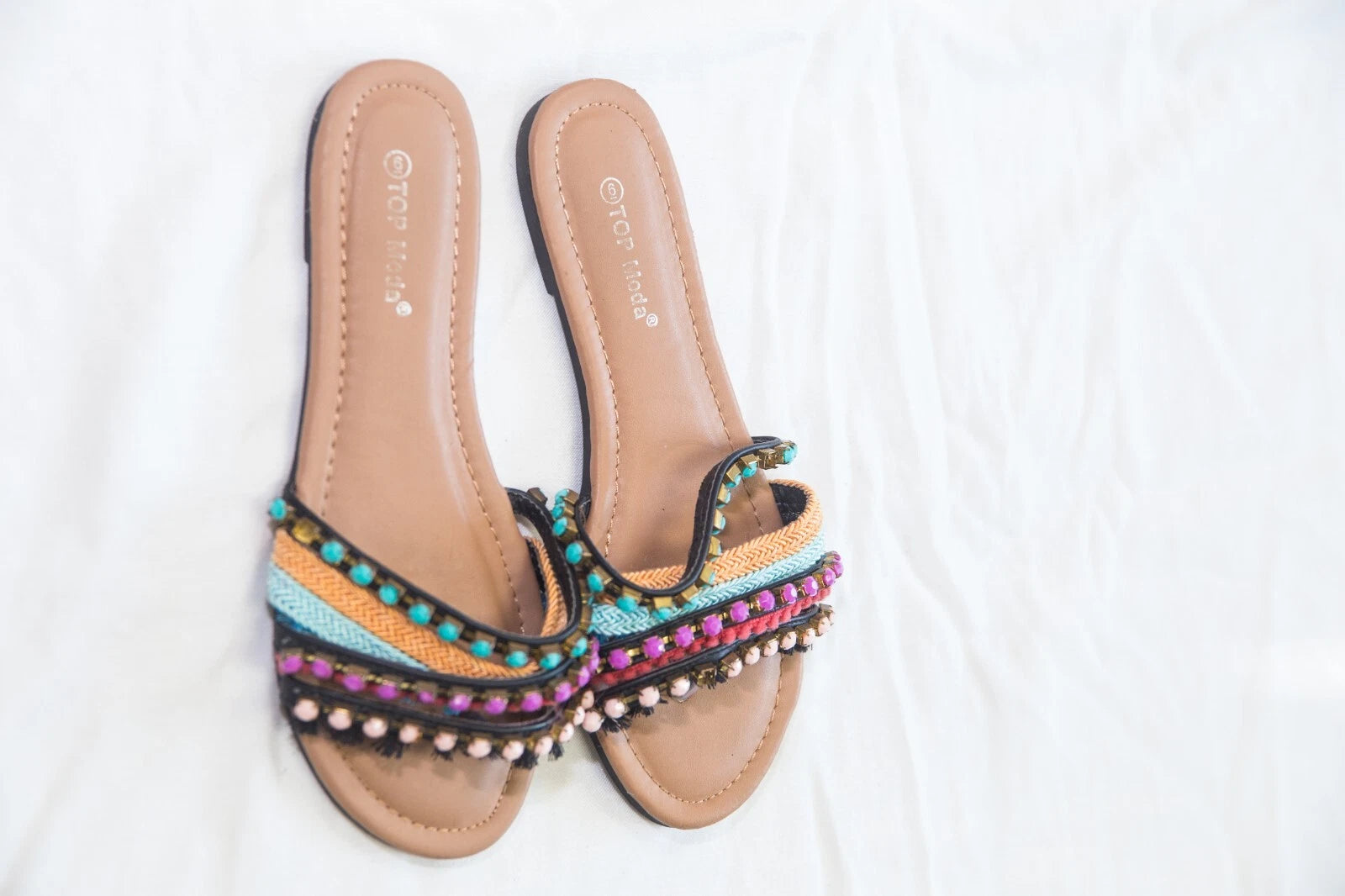 Top Moda Sandals Slides Flats Multicolor Size 6 Studded Rope Fashionable
