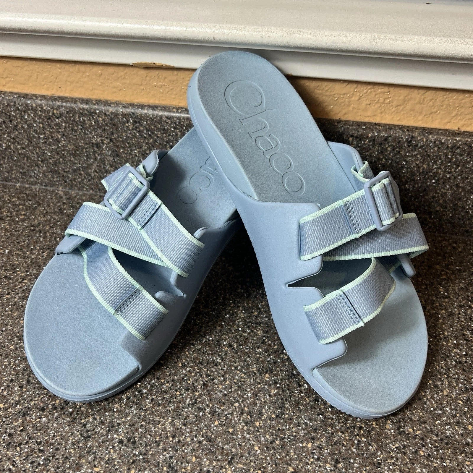 Chaco Summer Sandals Women's Size 11 Flats Slip On Blue Rubber Synthetic Slides