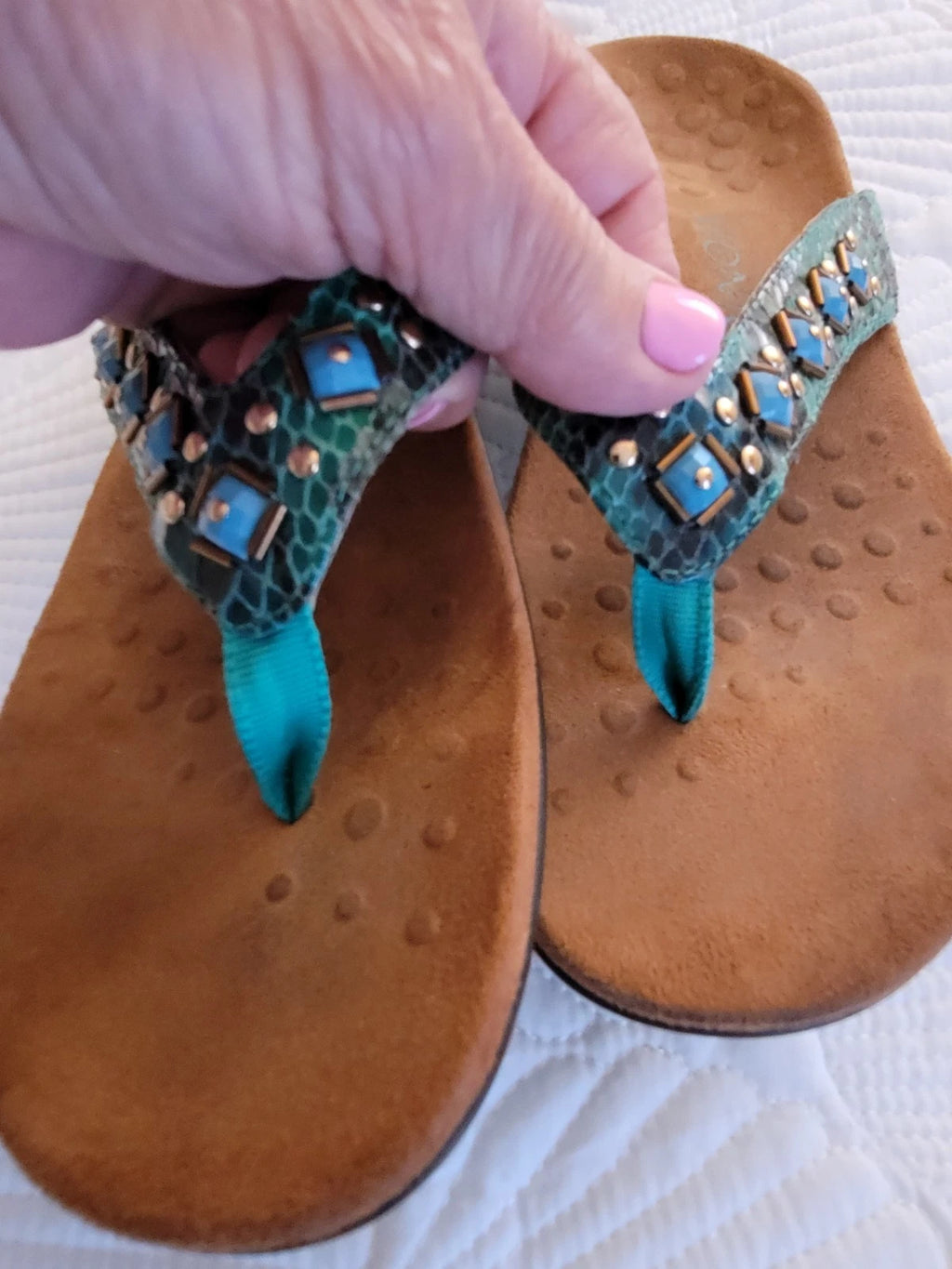 Vionic Womens 7 Floriana Jewel Teal Snake Print Turquoise Sandals Flip Flops