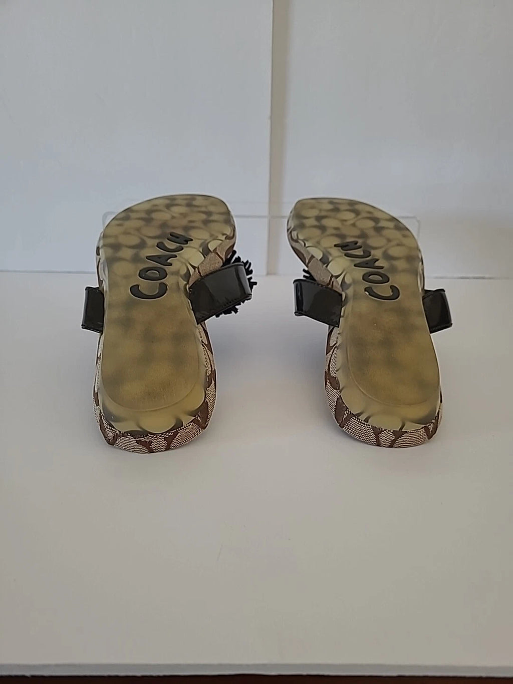Coach Suki Fringe SZ 6B Sandals Flower Signature Thong Flip Flop Brown Y2K Style