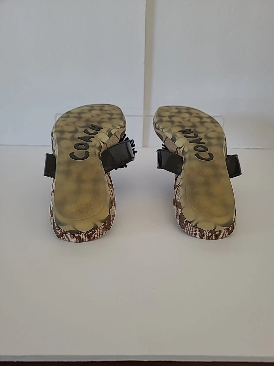 Coach Suki Fringe SZ 6B Sandals Flower Signature Thong Flip Flop Brown Y2K Style