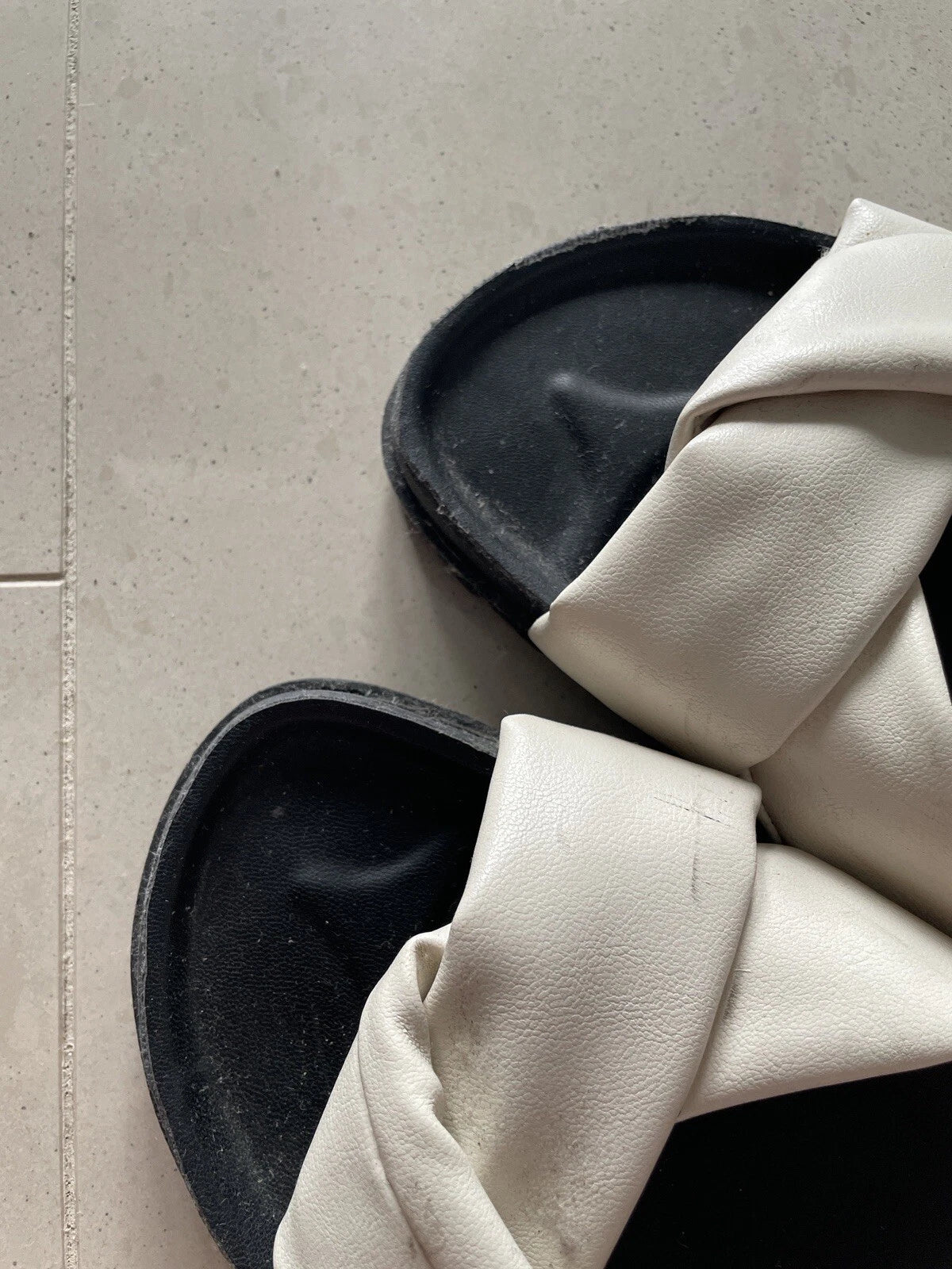 Dazie White Knot-Style Nordic Flats Shoes