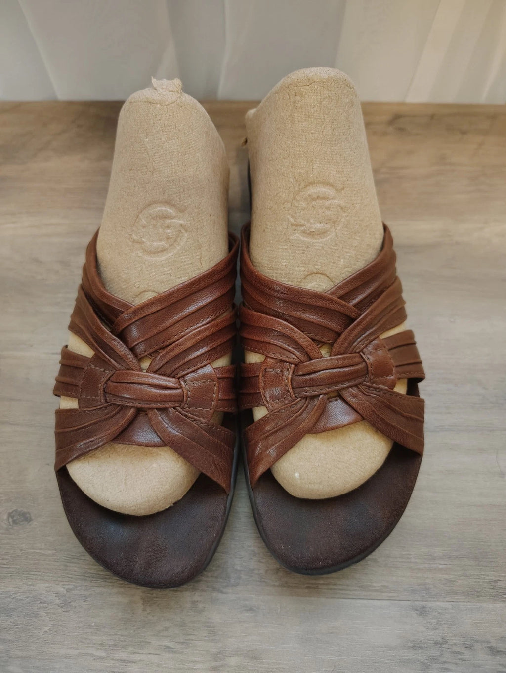 Baretraps Women's Sz 9 Jolan Style Slip On Sandals Brown Low Heel