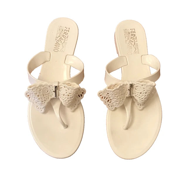 Salvatore Ferragamo Bali Jelly  Sandals Womens 6 Ivory White Rubber Flip Flops