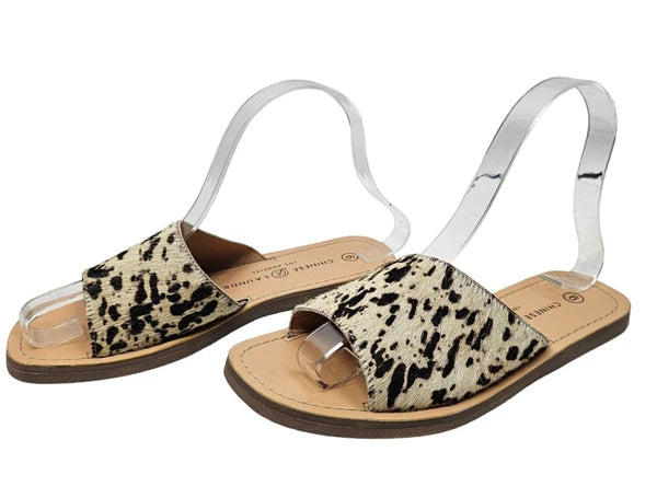 Chinese Laundry Moonshine Slide Sandals 6 Leather Cow Print Calf Hair Flat Comfy