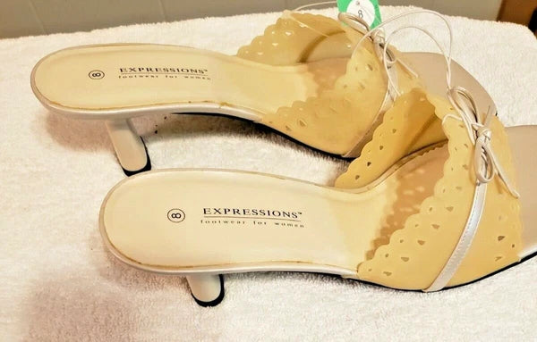 Women's Expressions Clear/Pearl Slide Sandals  Sz  8 New in Box Style #19121