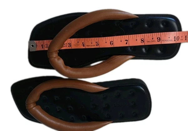 Vince Women's Serene Slip On Thong Slide Sandals Leather Sz US 8/EU 38.5