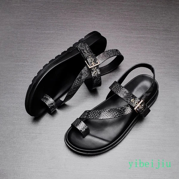 2025 Men's Clip Toe Flats Real Leather Sandals Roman Shoes Beach Summer Holiday