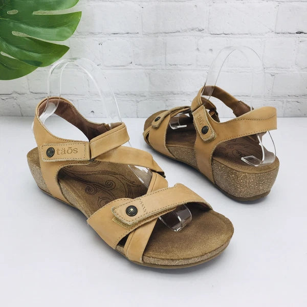 Taos Wedge Sandals Women's 9/40 Tan Leathe Gladiator Strappy Comfort Casual