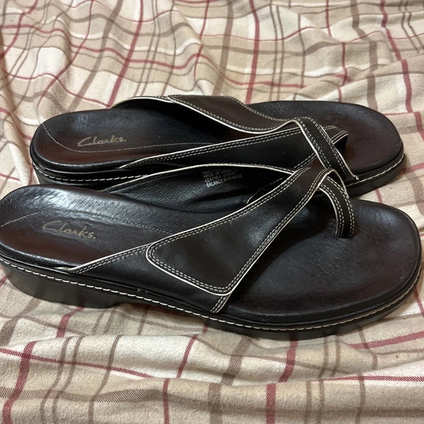 Clarks Womens Soft Black Leather Sandals Grannycore