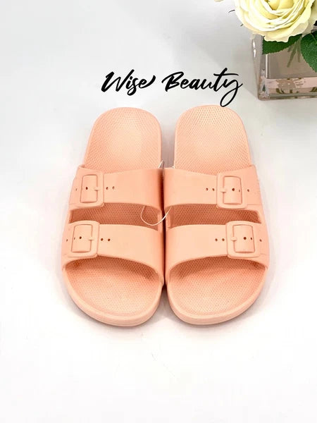 Freedom Moses Slide Sandals Women’s Size 10-10.5 Comfort Shoe Peach Baby