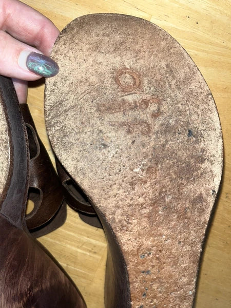 Calleen Cordero studded leather handcarved 3.5” wood wedge platform Sandals Sz 9