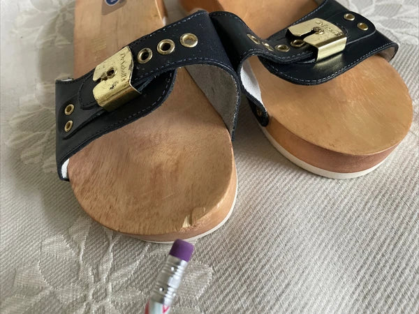 DR SCHOLLS Style Blue Leather? Wooden Sandals Sz 7