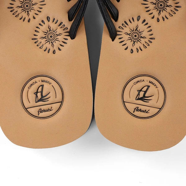 Aerusi Women Floral Flip Flops Black Open Toe Flat Sandals Cozy Shoes Size 7-10