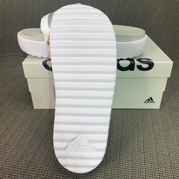 Adidas Adilette Womens Size 8 White/Silver Platform Slides fashionable footwear