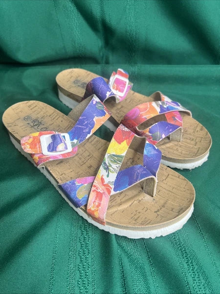 Toe Thong W/ Burke Style Wide Straps And Buckle Floral White Sole Sz 10
