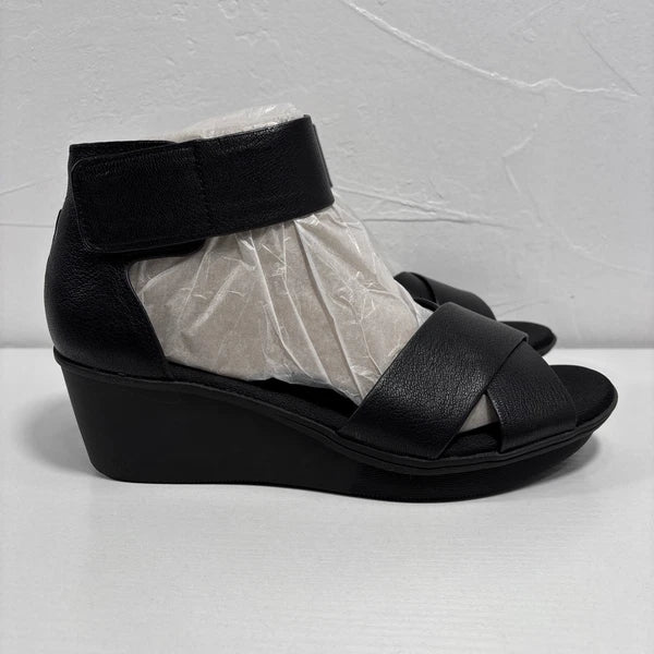 Naturalizer Riviera Womens Sz 8.5m Black Leather Flat Wedge Sandals NEW