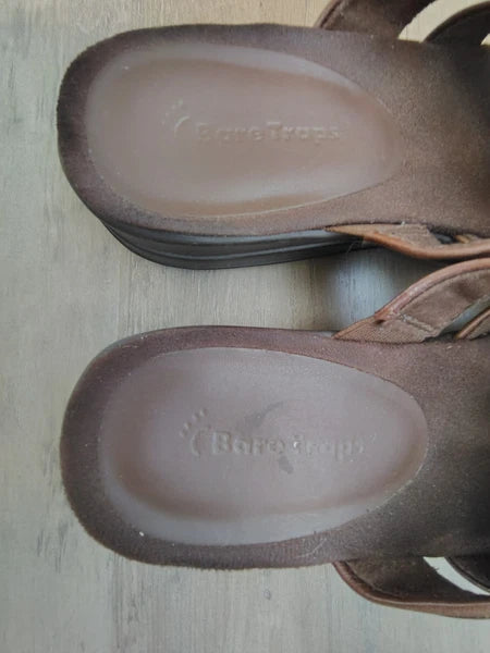 Baretraps Women's Sz 9 Jolan Style Slip On Sandals Brown Low Heel