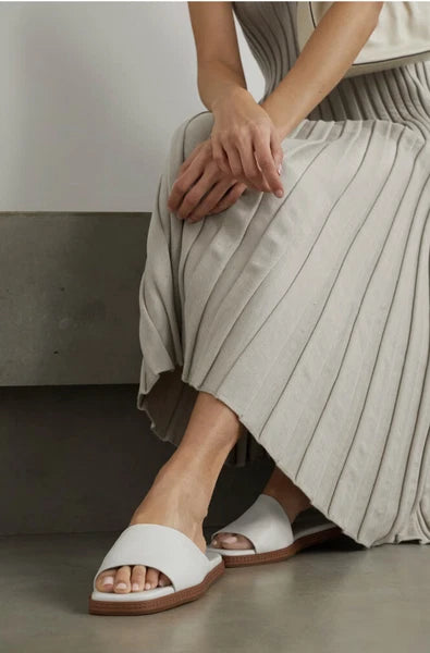 VINCE Canella leather asymmetrical stripe slides Sz 11 $ 250