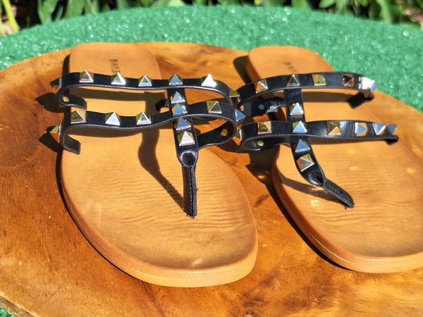 NWT Bamboo Stud Embellished Jelly Flat Slides Sandals Size 8.5